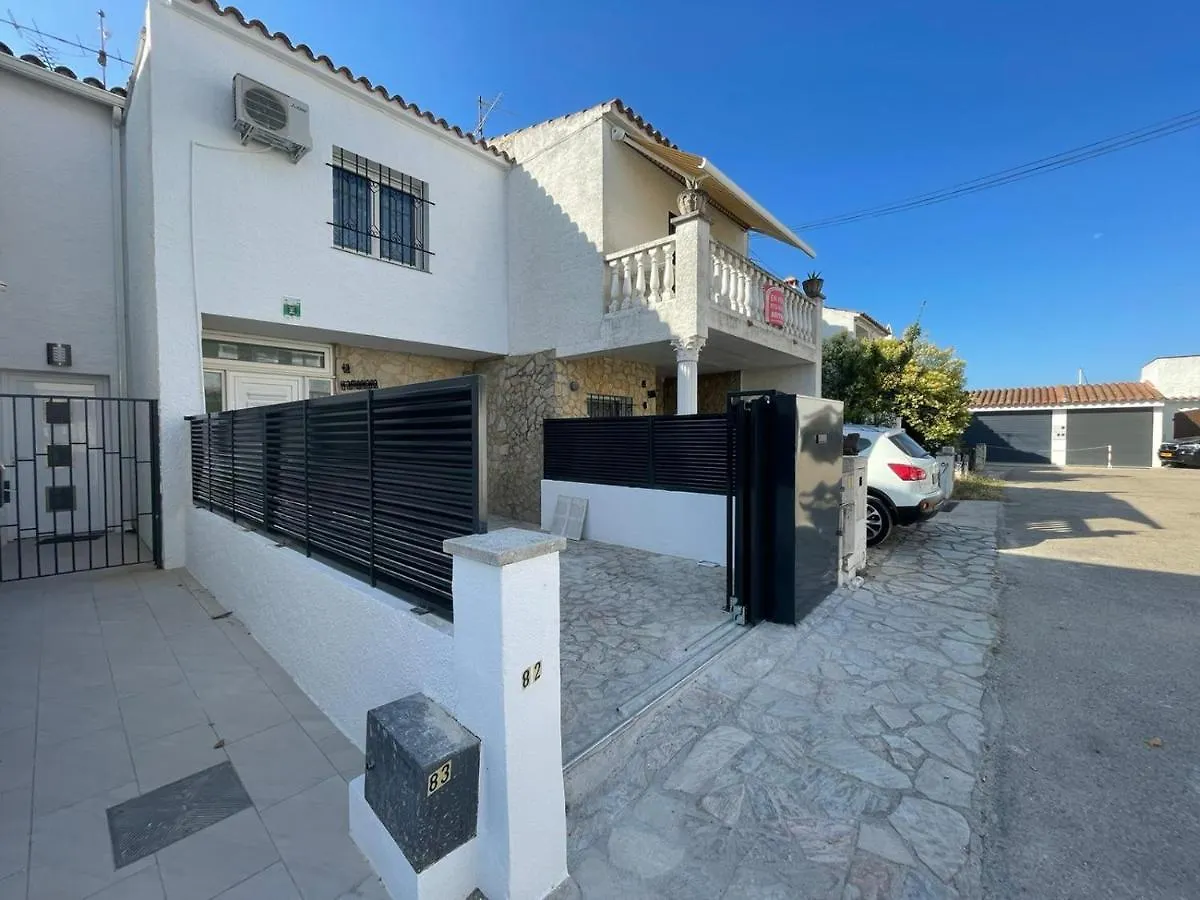 빌라 Empuriabrava 500M De La Plage De La Rubina